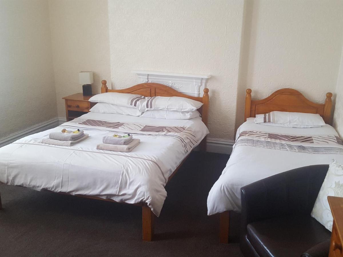 Globe Hotel Bude Dış mekan fotoğraf